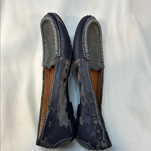 Baretraps Kieran Womens 7.5M Slip On Loafers Flat Leather Blue Preowned **READ** - Picture 9 of 10